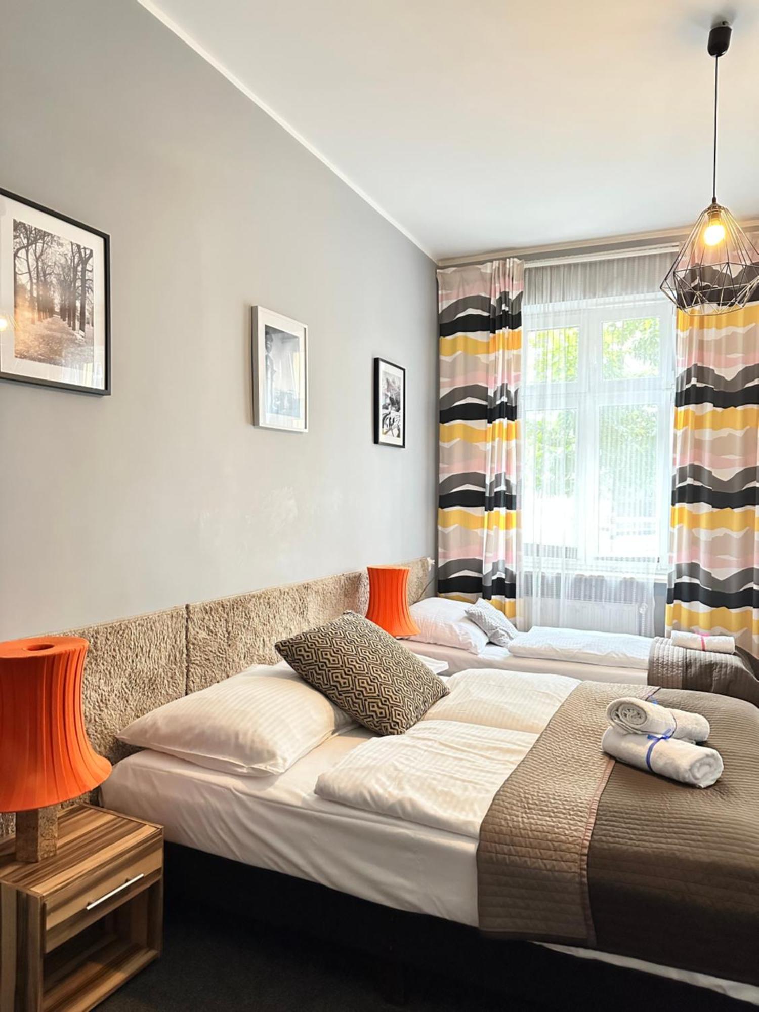 Expolis Residence - City Center Mtp Targi - 24H #Betterthanyourex พอซนาน ภายนอก รูปภาพ
