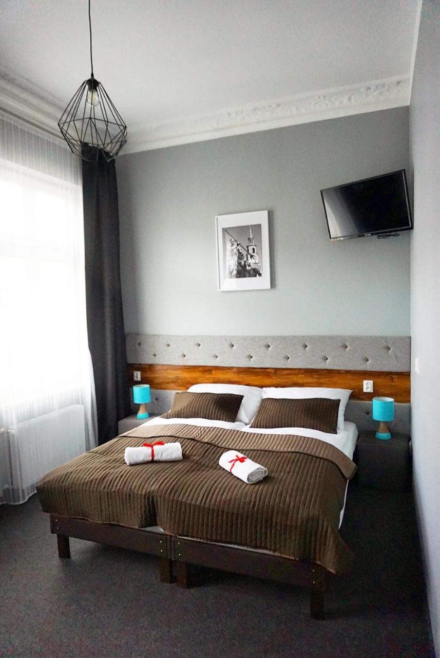 Expolis Residence - City Center Mtp Targi - 24H #Betterthanyourex พอซนาน ภายนอก รูปภาพ